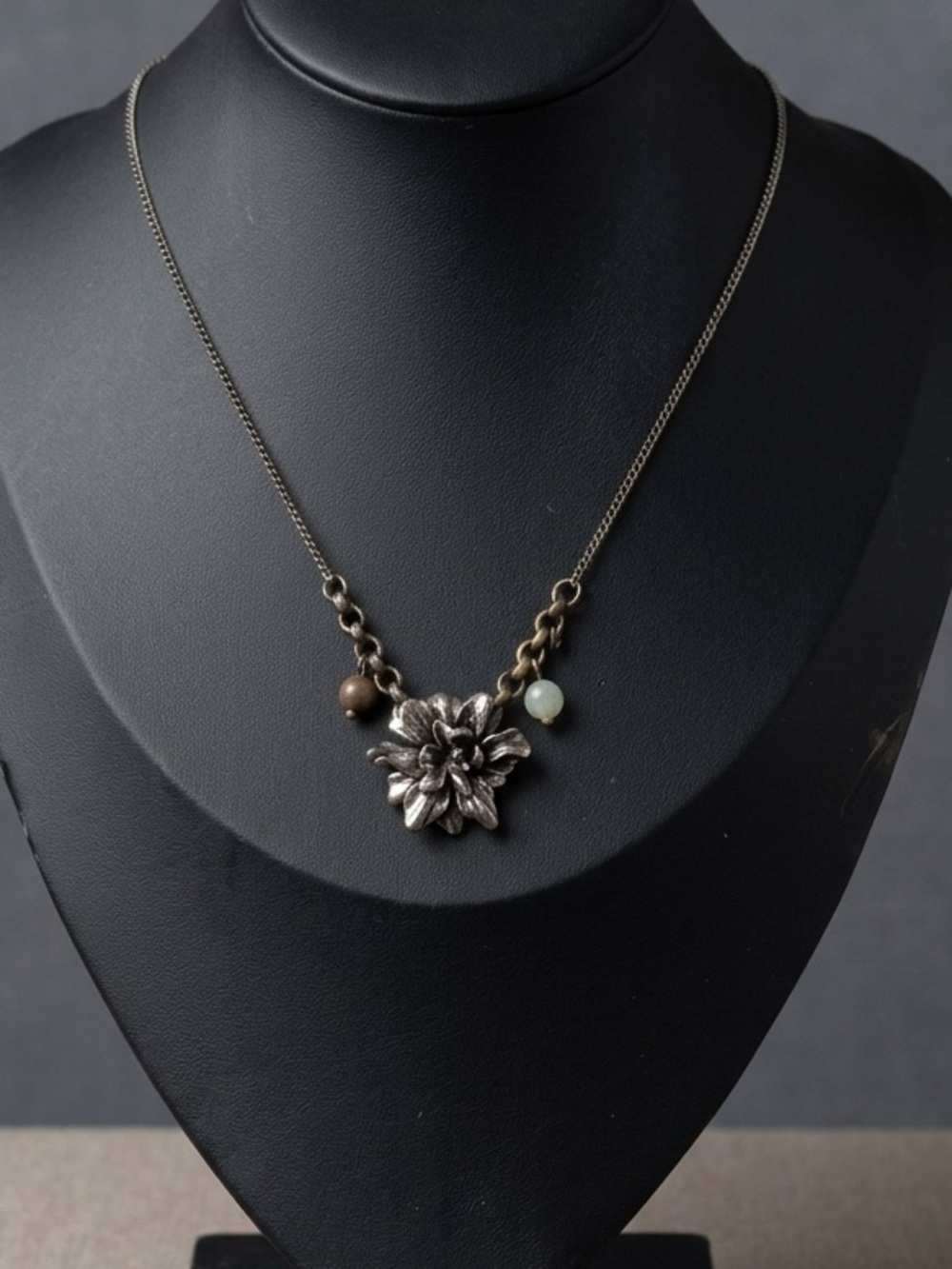 Fossil Blossoms Chain Necklace